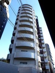 グローリア初穂椎名町