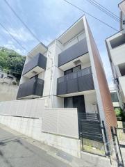 山陽電鉄本線山陽須磨駅まで徒歩8分