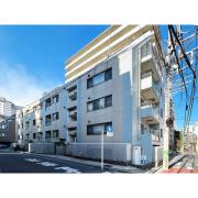 ＪＲ山手線新宿駅まで徒歩8分