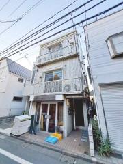 ＪＲ中央線荻窪駅まで徒歩13分