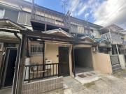 川西市下加茂1丁目テラスハウス