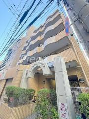 イーストリバーヒル