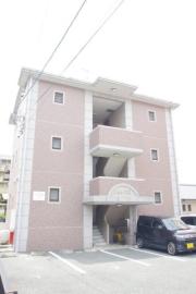 熊本市電上熊本線県立体育館前駅まで徒歩8分
