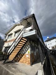 阪急宝塚線庄内駅まで徒歩8分