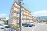 ＪＲ山陽本線安芸中野駅まで徒歩10分