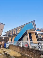 南海泉北線和泉中央駅まで徒歩14分