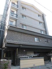 エステムプラザ東山邸