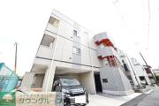 リトルズ市川 205