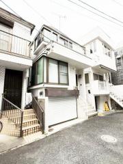 東京メトロ千代田線表参道駅まで徒歩10分