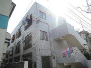小田急小田原線東北沢駅まで徒歩3分
