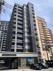 ロイヤル渡辺通II