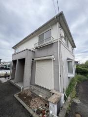 相鉄本線鶴ケ峰駅までバス約9分 徒歩8分