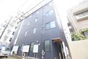 ＪＲ南武線武蔵小杉駅まで徒歩4分