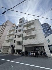 地下鉄御堂筋線大国町駅まで徒歩5分