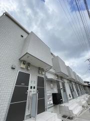 ＪＲおおさか東線衣摺加美北駅まで徒歩12分