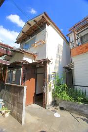 大峰元町2丁目貸家