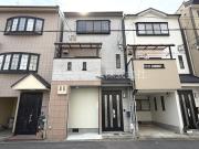 伊佐町貸家