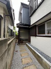 京成本線京成八幡駅まで徒歩26分