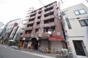 地下鉄四つ橋線四ツ橋駅まで徒歩4分