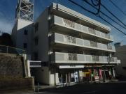 近鉄難波・奈良線生駒駅まで徒歩3分