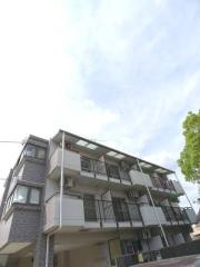 名鉄名古屋本線山王駅まで徒歩15分