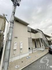 阪急宝塚線雲雀丘花屋敷駅まで徒歩8分