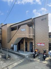 ファミール吉塚
