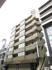 第8頼長ビル