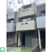 代々木1丁目貸家
