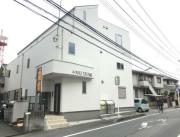 エスト アイジェイ イズミ