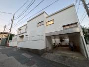 太田窪2丁目戸建て住宅