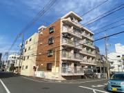 メゾン岡町