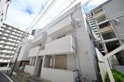 都営大江戸線牛込柳町駅まで徒歩4分