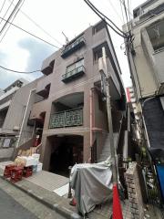 ＪＲ中央線三鷹駅まで徒歩2分
