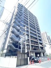 西鉄天神大牟田線西鉄平尾駅まで徒歩12分