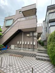 ＪＲ山手線目白駅まで徒歩4分