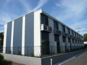 小田急江ノ島線六会日大前駅まで徒歩15分