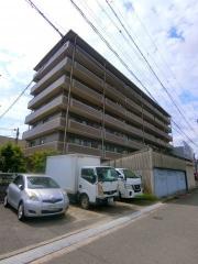 ＪＲ片町線四条畷駅まで徒歩2分