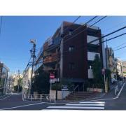ＪＲ山手線渋谷駅まで徒歩8分