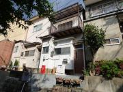 衣笠荒見町貸家