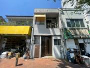 若松区本町3丁目借家