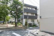 近鉄難波・奈良線八戸ノ里駅まで徒歩11分