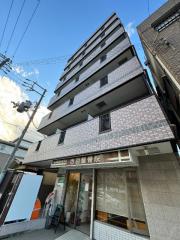 南海本線堺駅まで徒歩4分