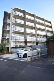 ＪＲおおさか東線城北公園通駅まで徒歩7分