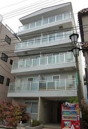 ＪＲ常磐線（各駅停車）金町駅まで徒歩8分