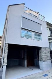 東急田園都市線三軒茶屋駅まで徒歩11分