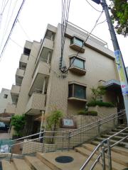 地下鉄東山線覚王山駅まで徒歩7分