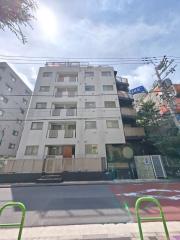 都営大江戸線麻布十番駅まで徒歩9分