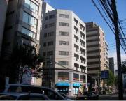 地下鉄七隈線薬院大通駅まで徒歩2分