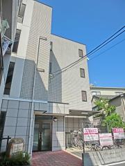 カームリー フォレスト